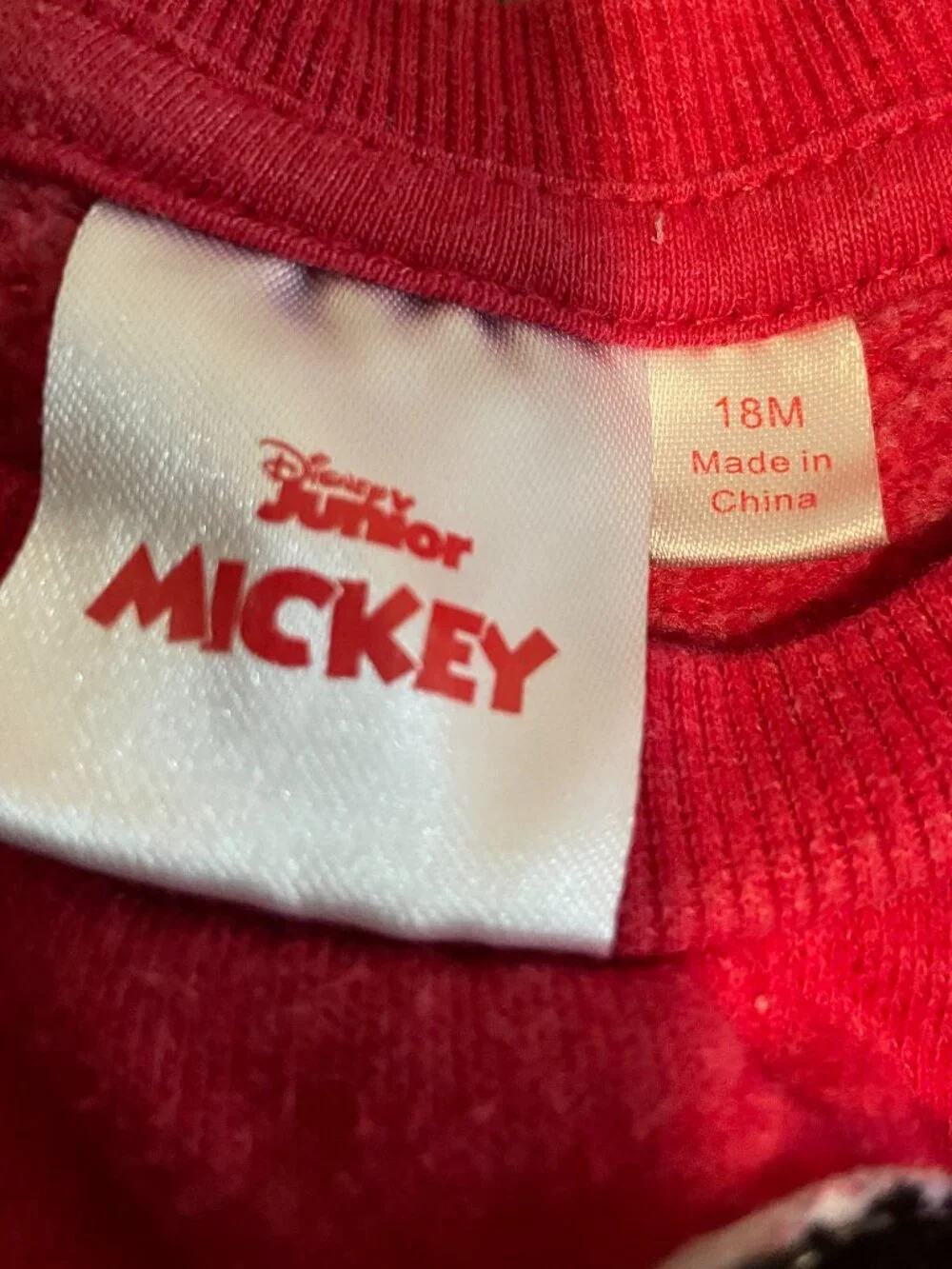 N/A red crewneck